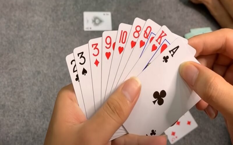 Những sai lầm kinh điển cần tránh khi chơi bài