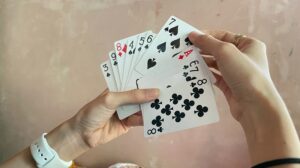 Chiến thuật đọc vị đối thủ và kiểm soát cục diện ván bài